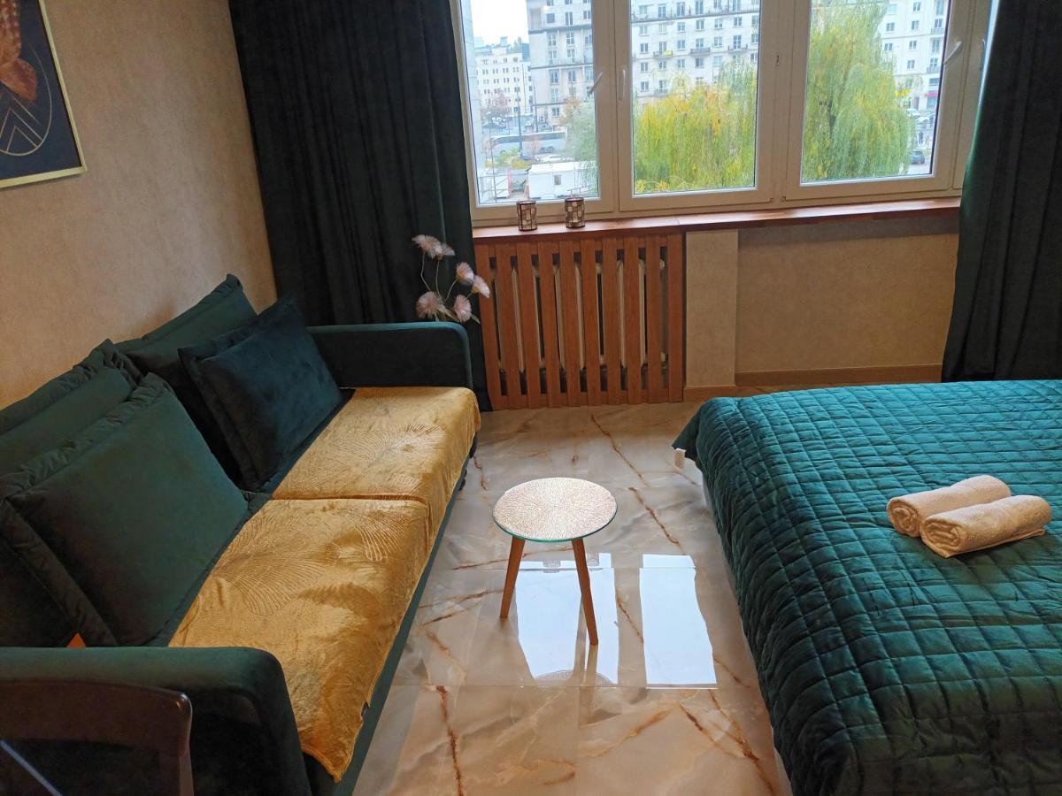 Green Apartament W Centrum วอร์ซอ ภายนอก รูปภาพ